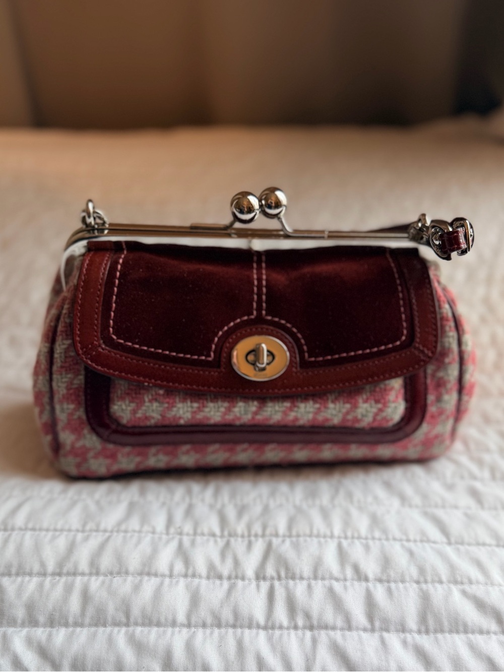 Coach handstooth Burgundy and pink kiss lock suede